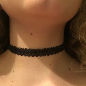 handmade black lace choker 🥀